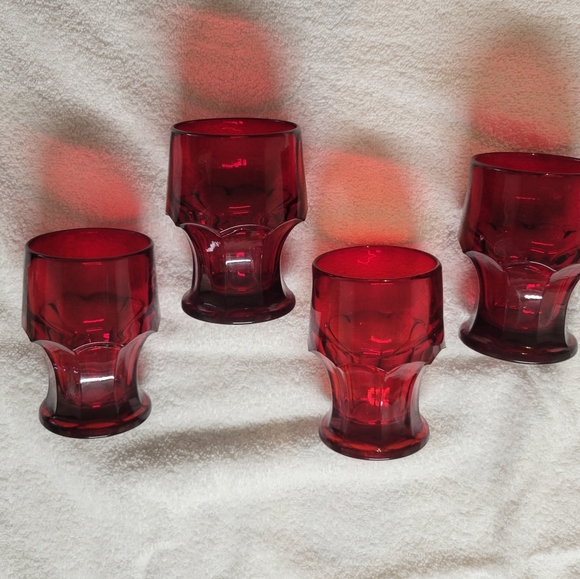 Viking Vintage Ruby Glass 8oz Tumblers Set of 4 - Picture 1 of 2